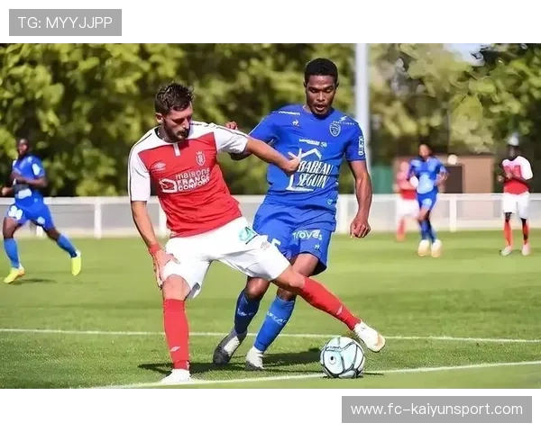 兰斯主场大胜斯特拉斯堡,豪取胜利,兰斯对斯特拉斯堡