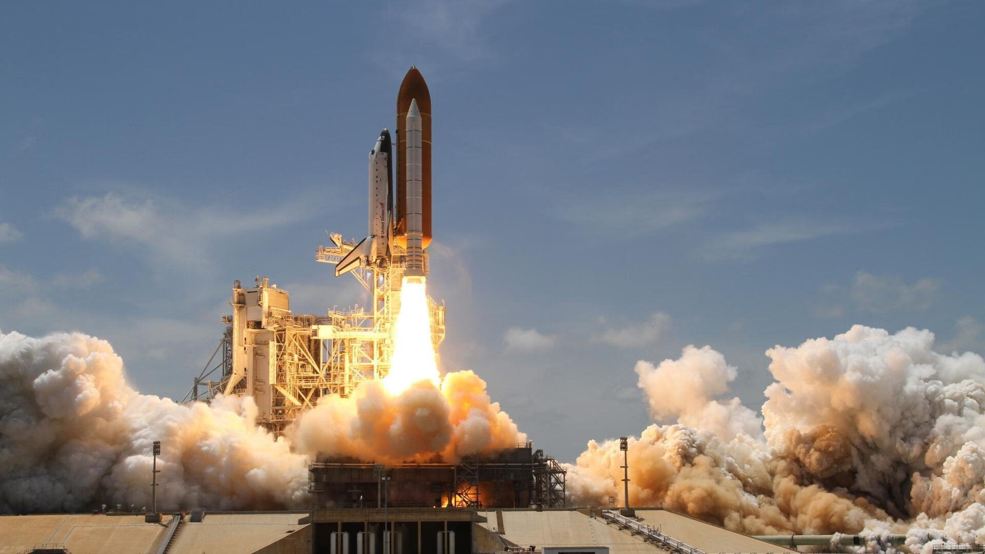 东亚杯U23国足惨败 球迷情绪波动较大，东亚杯国足3比0韩国